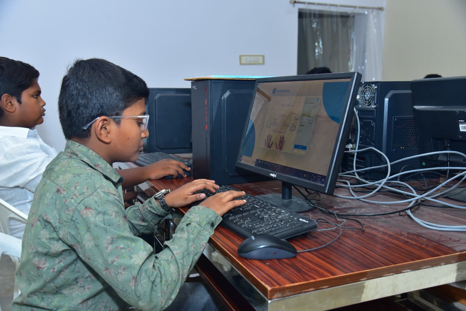 RACE Institute — Student environment